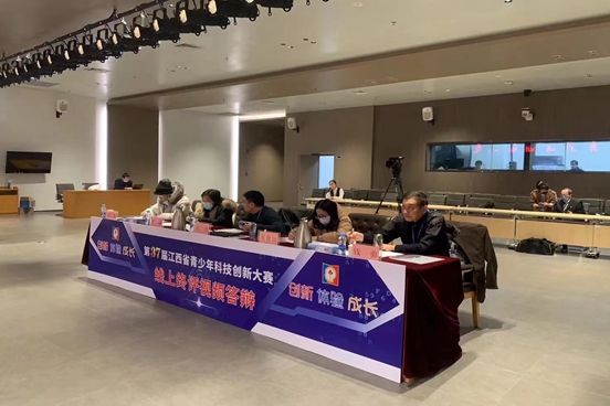 现场评审.jpg